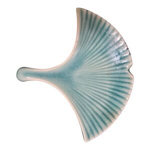 Ceramic Ginkgo Leaf Dish in Blue and Cream